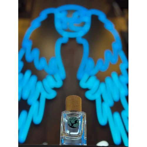 اکستراپرفیوم عطر ادکلن اورجینال هوم اینتنس برند کرکس کیفیت تاپ مردانه