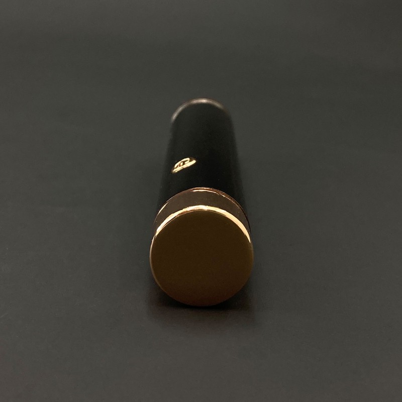 فندک المنتی مدل قلمی طرح لیزر کد DKD-1990 مدل 1