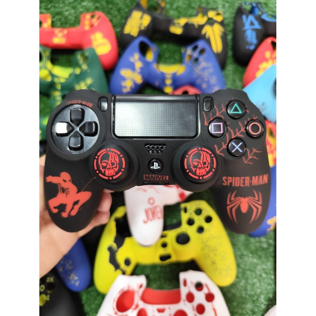 کاور دسته سیلیکونی Ps4 دو عدد سر آنالوگ برجسته کد 1047