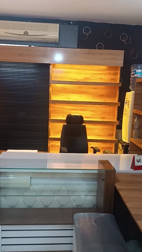 قفسه کانتر ویترین رگال