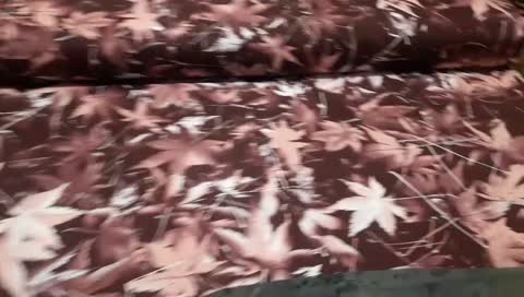 پارچه ملحفه(طوبی) (به صورت متری) طرح گل برگ قرمز
