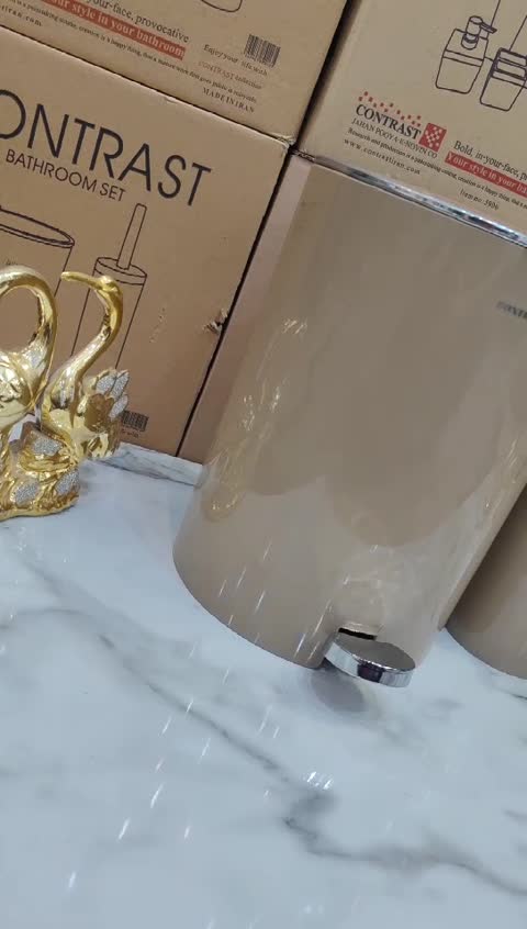 ست سرویس بهداشتی سطل و برس مدل دوجداره برند کنتراست رنگ زیبا و پرفروش نسکافه کروم نو آکبند باکیفیت عالی (ارسال سریع)
