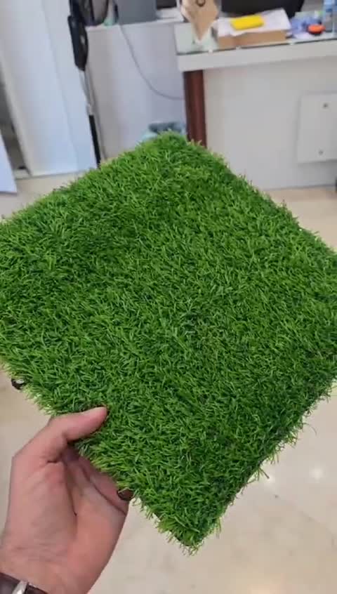 تایل چمن 12 میل ابعاد 30در30 cm،کاملآ ضد آب و قابل حمل و نصب در هر محیط (پس کرایه)
