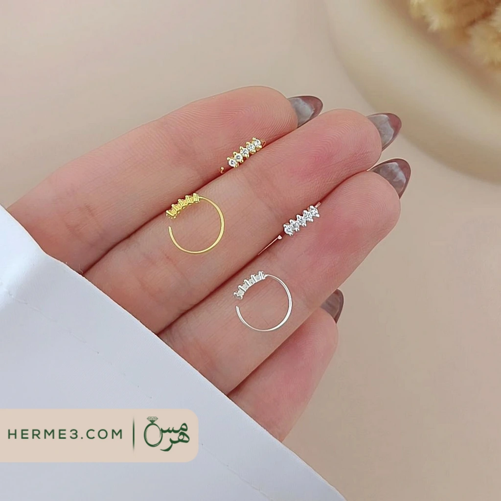 پیرسینگ بینی زنانه نقره حلقه ای مدل نگینی