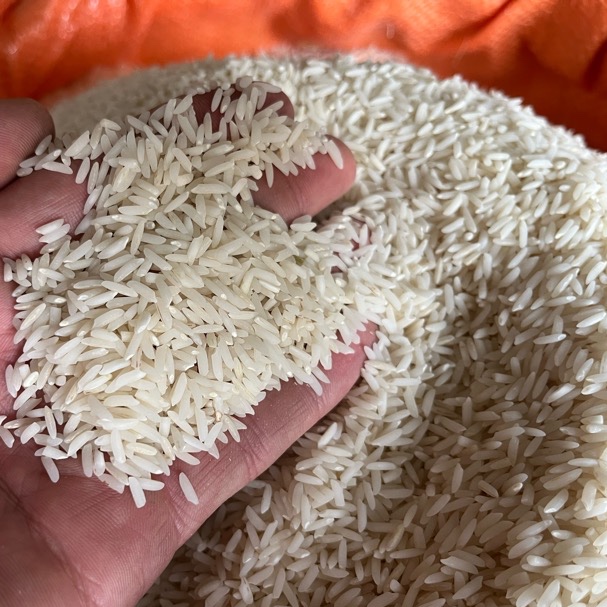 برنج سرلاشه 30 درصد برنج خالص هاشمی 5 کیلویی به شرط مرجوعی
