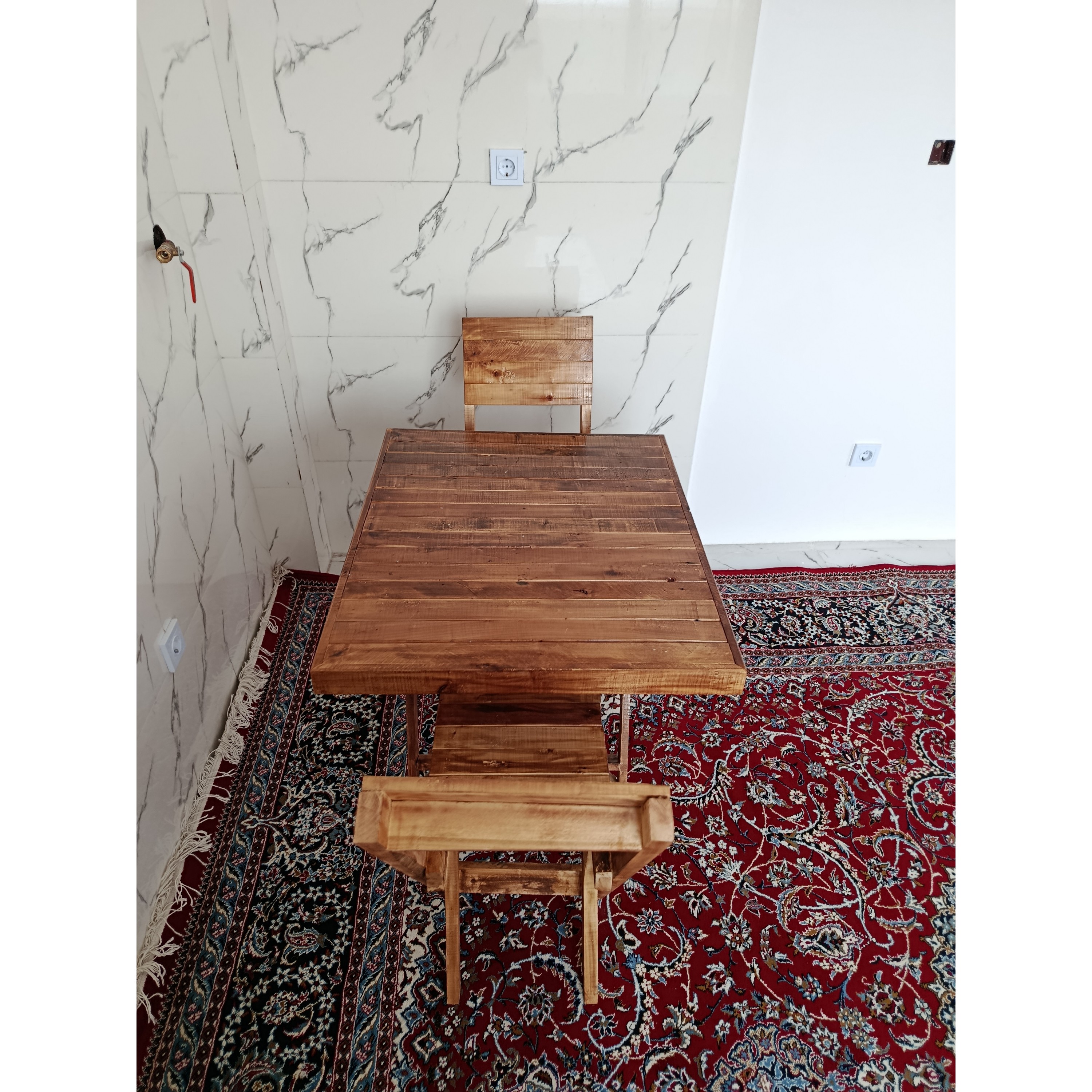 میز و صندلی چوبی درجه1جدید