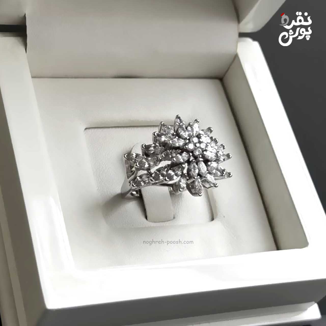 انگشتر زنانه جواهری