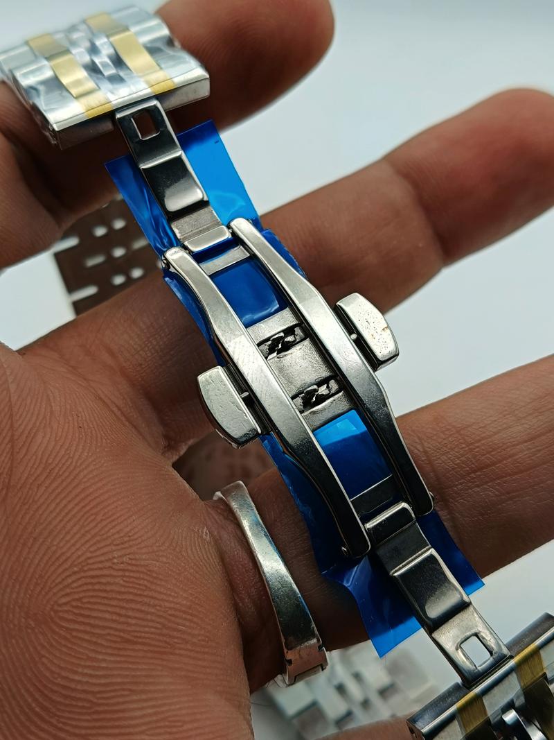 ساعت مردانه سیتیزن طرح سه موتوره موتور ژاپن کد 413401