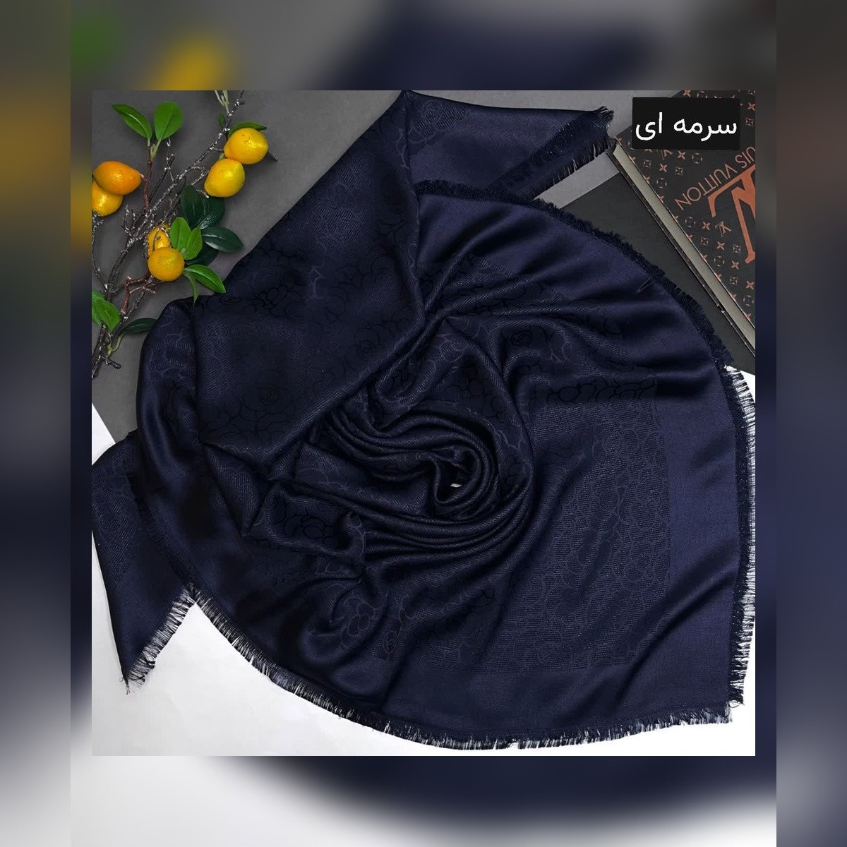 روسری نخ ابریشم ژاکارد طرح گل شانل قواره 135جدید
