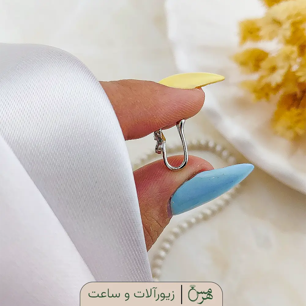 پیرسینگ فیک بینی استیل مدل زنبور