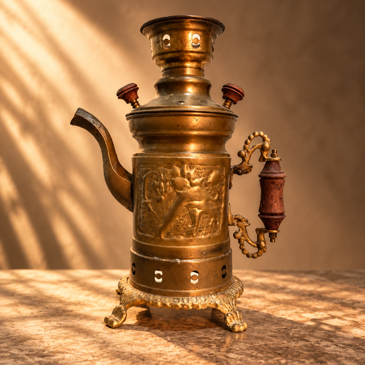 سماور ذغالی برنجی / دستکوب