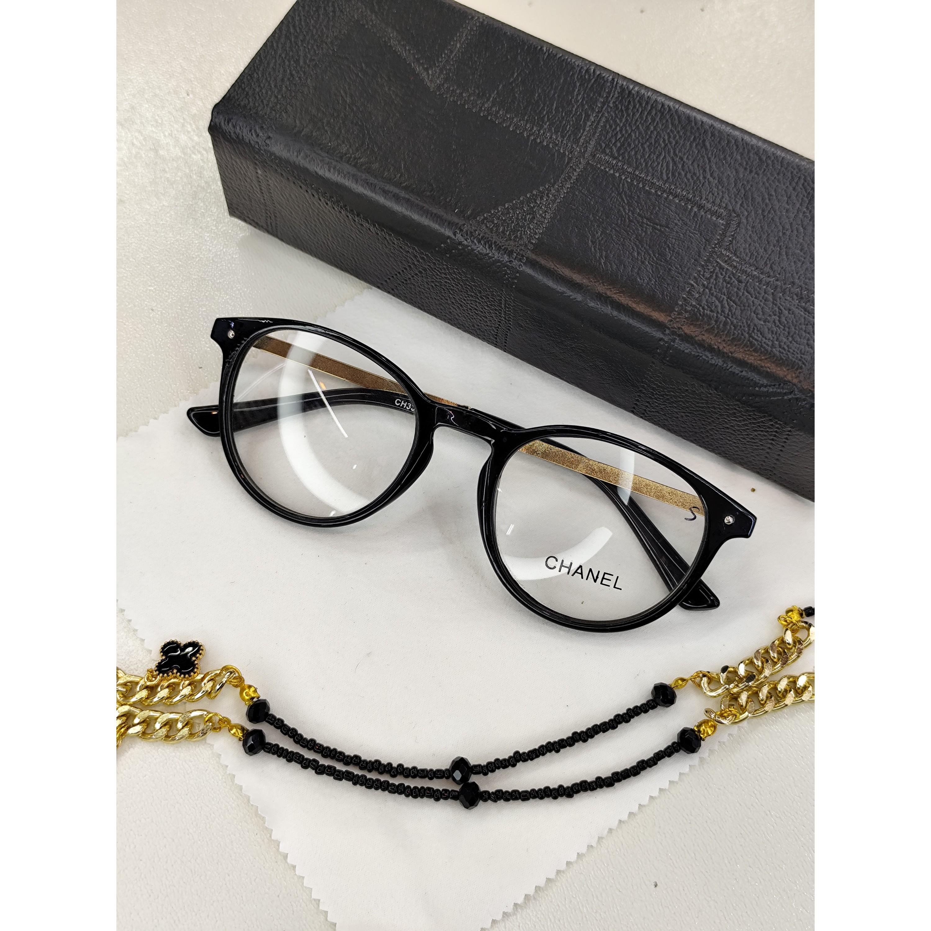 عینک طبی زنانه کائوچو گرد برند chanel شنل کدch3394جدید