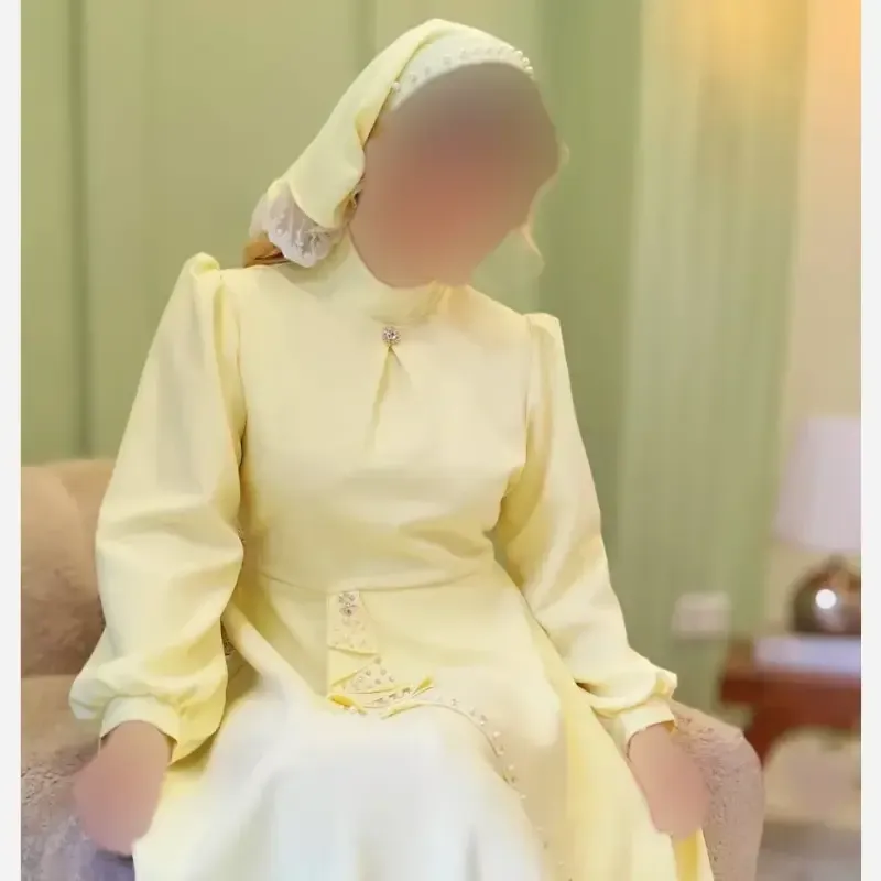 پیراهن مجلسی زنانه کرپ مازراتی مدل ستاره به همراه تل اسکارف و سنجاق یقه
