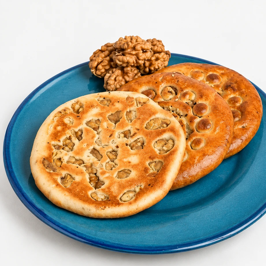 کلوچه سنتی فومن گیل توشه (بسته 10 عددی) تازهپخت با مغز گردو و هل اعلا