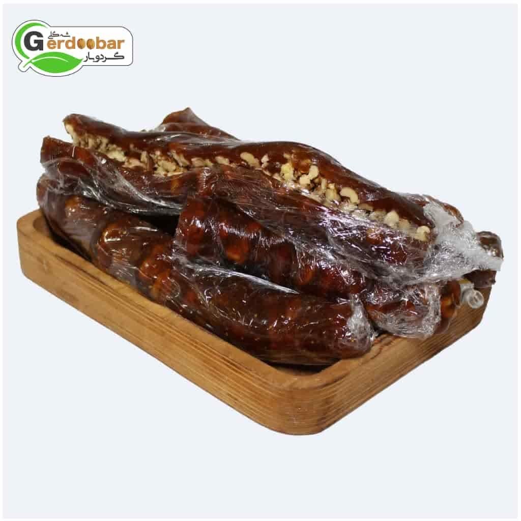 سجوق گردویی تازه و درجه یک ترکیب گردو و شیره انگور (تضمین کیفیت)