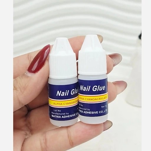 چسب ناخن قطره ای کیفیت مناسب