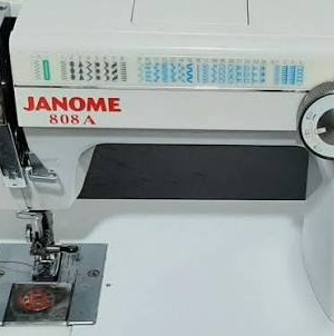 چرخ خیاطی ژانومه 808 آکبند اصلی ساخت تایوان با درب وجعبهجدید