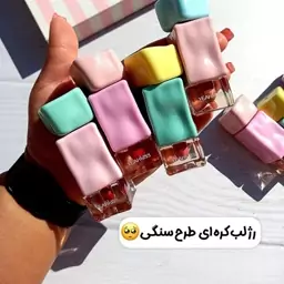 رژ لب کره ای طرح سنگی چرخشی رژ لب مخملی 