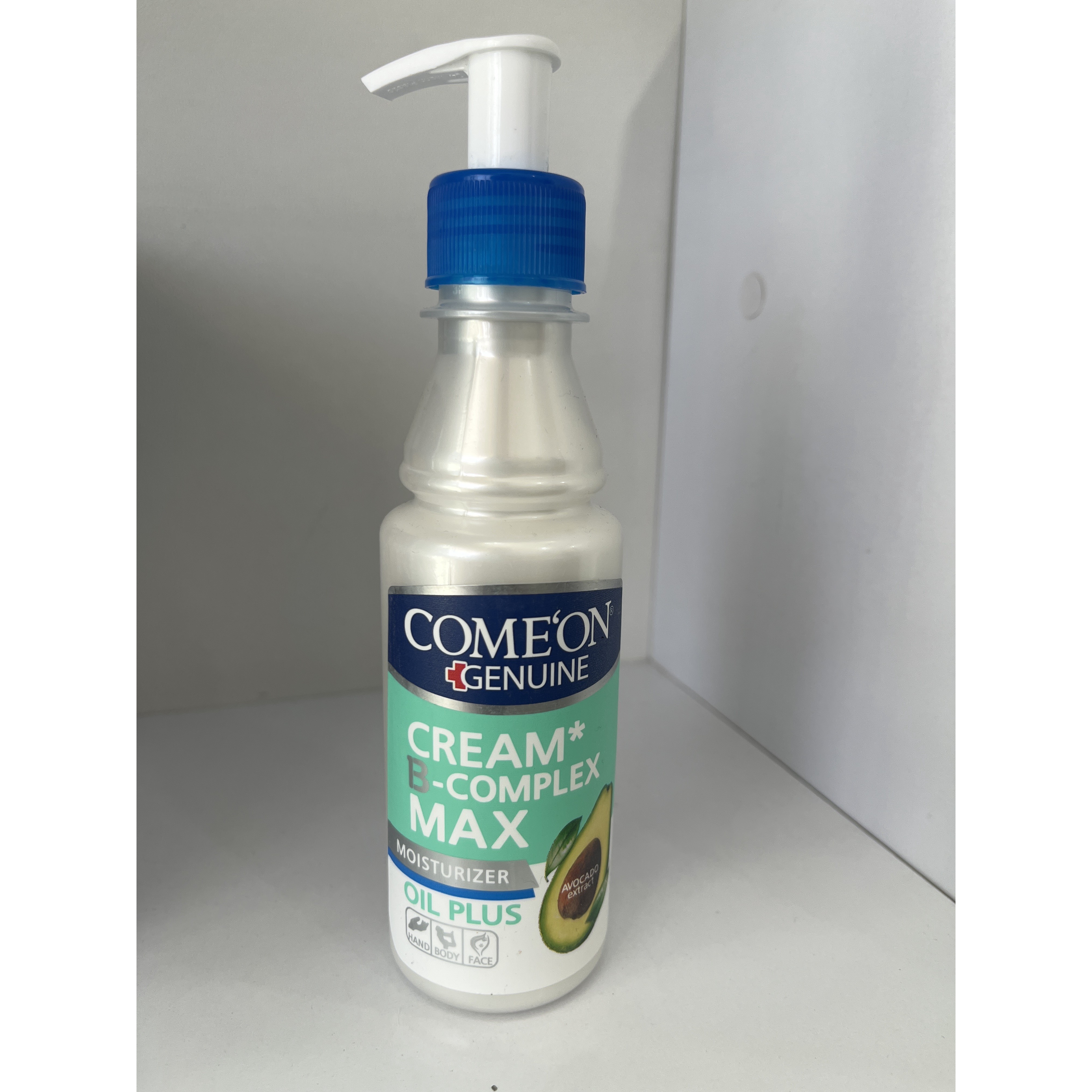 کرم مرطوب کننده پمپی کامان مدل B Complex Max آووکادو پوست خشک و حساس 200 میلی لیتر