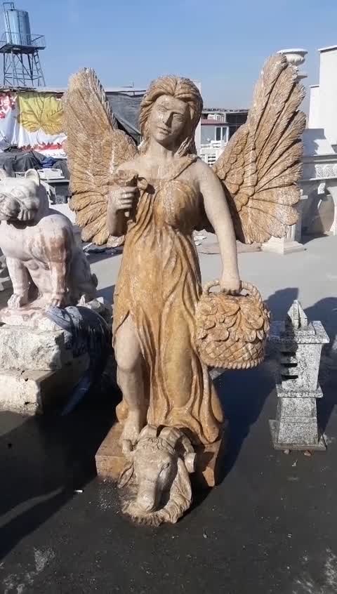 مجسمه فرشته دختر بالدار و سبد به دست ( مجسمه بزرگ سنگی )