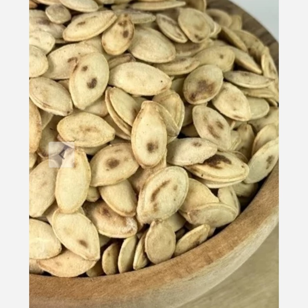 تخمه کدو دو آتیشه خالدار درجه 1
