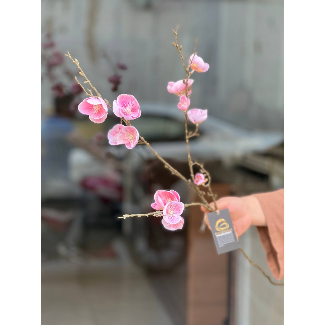 شاخه شکوفه وارداتی مدل ژاپنی رنگ صورتی کمرنگ