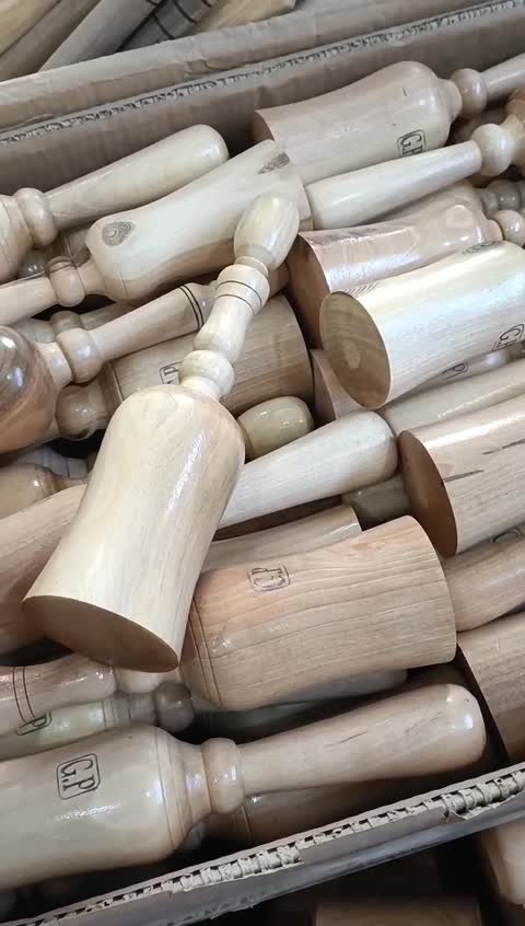 گوشت کوب چوبی دست ساز