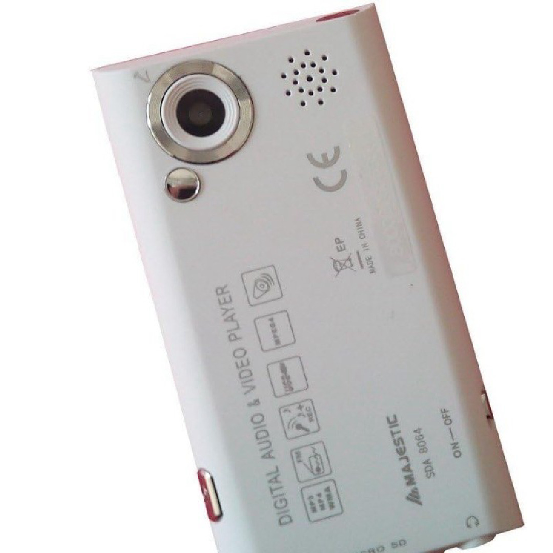 موزیک پلیر و دوربین MP4 برند 8GB Majestiجدید