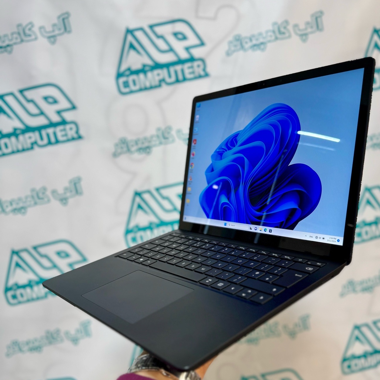 سرفیس لپتاپ 4 Surface Laptop