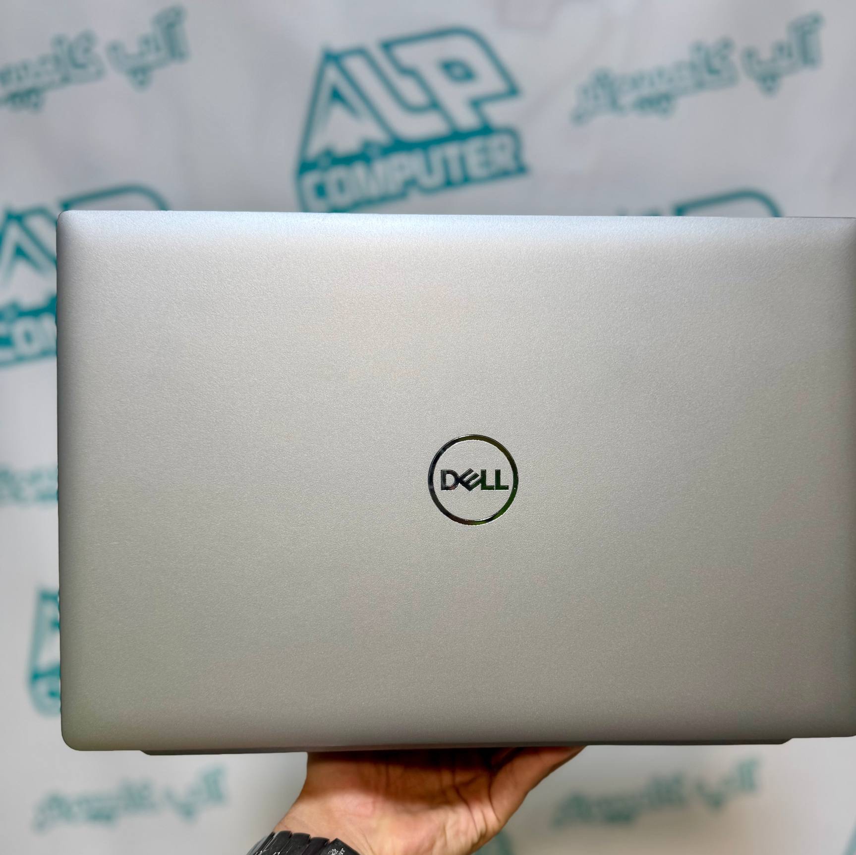 لپتاپ نسل 11 i7 صفحه 15.6 اینچ فول پورت Dell 5520جدید