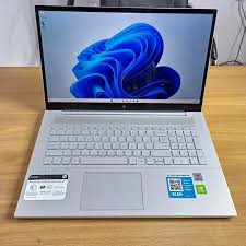 لپ تاپ لمسی Hp envy 17 گرافیک Geforce نسل 10 i7 قوی سریع و فوق باریکجدید