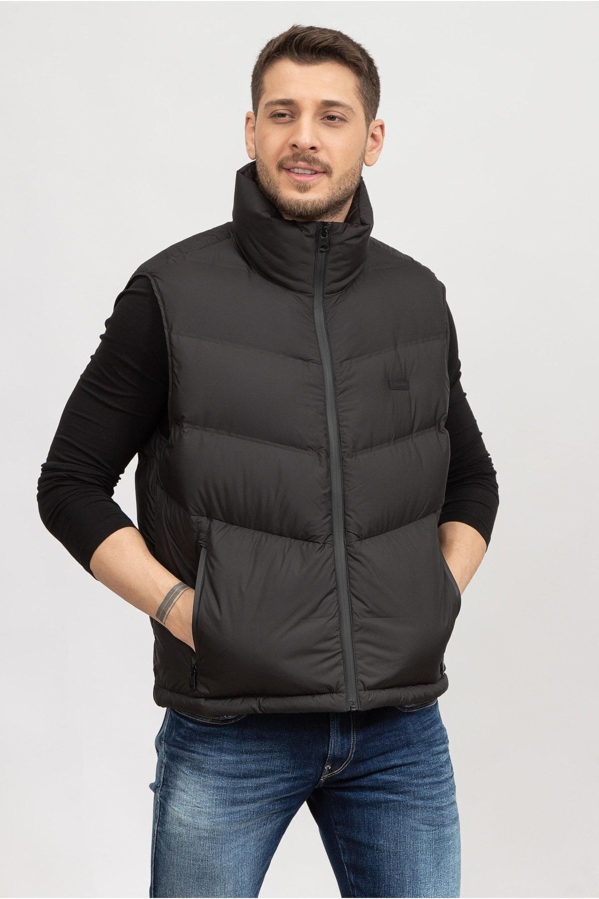 کاپشن مردانه مشکی کلوین کلاینCalvin Klein | K10K110683 اورجینالجدید