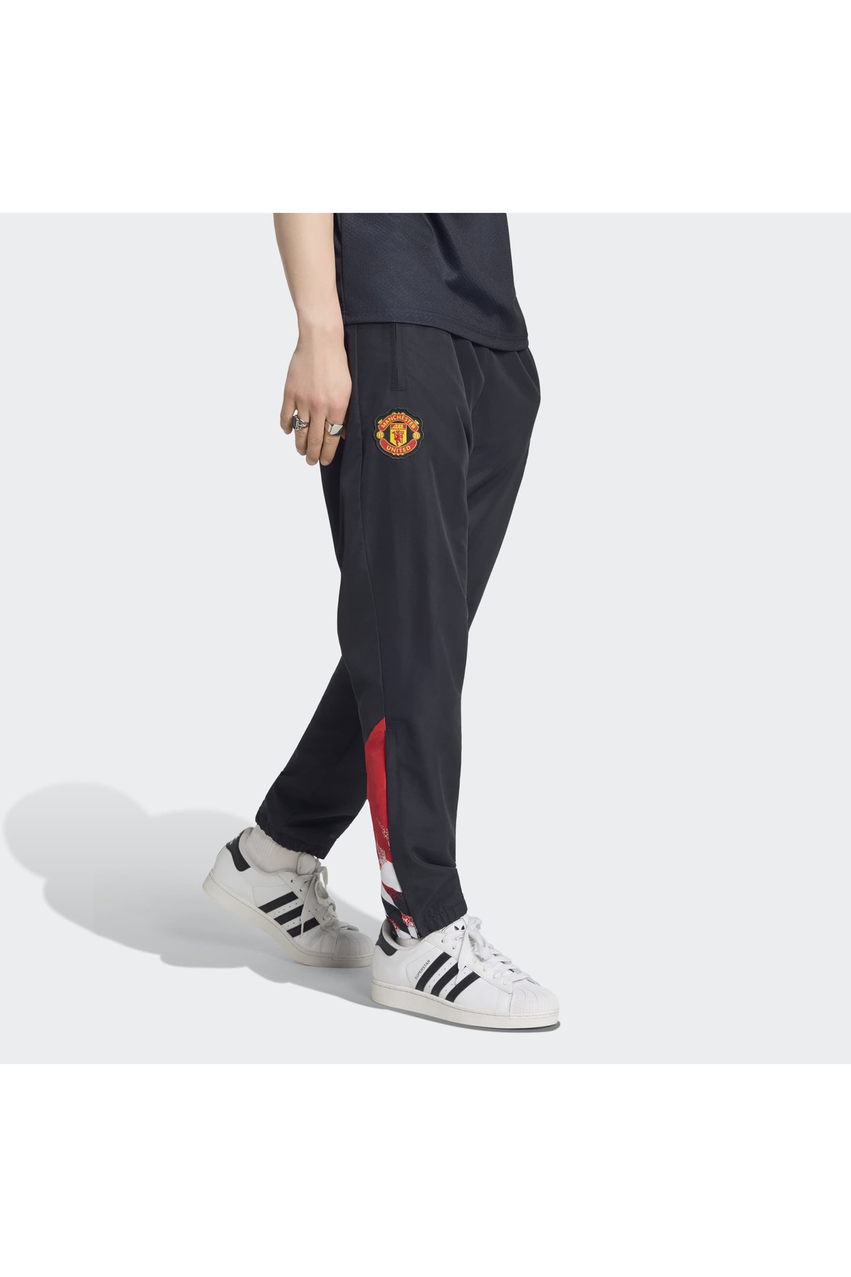 شلوار گرمکن مردانه آدیداس مدل adidas Mufc St Tp Erkek Spor Eofman Alt KH4803جدید