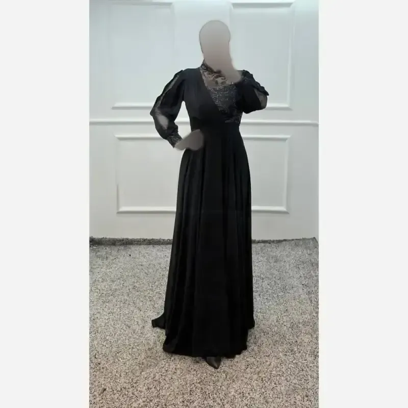 ماکسی مجلسی زنانه کرپ حریر و پولکی مشکی مدل پاریس سایز 1 و 2 قد 155