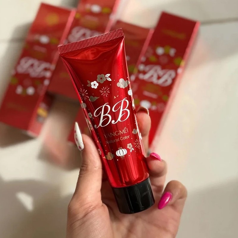 کرم پودر BB مایع یانگمی مدل professional شماره 02 مناسب برای انواع پوست حجم 40 میلی لیترجدید