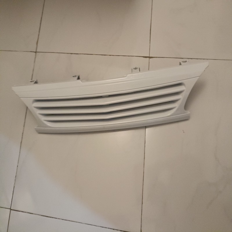 جلو پنجره خودرو مدل سه خط کد zan1200 مناسب برای پراید 131 و 141جدید