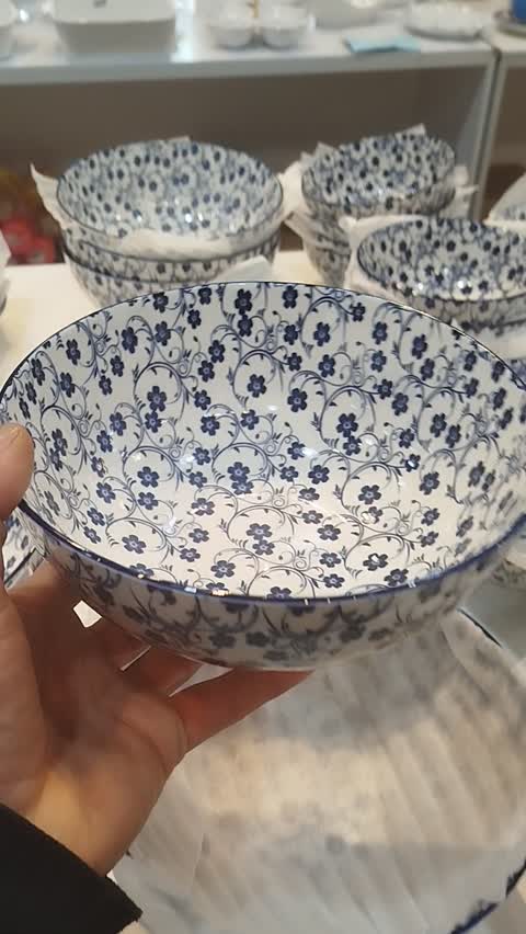 کاسه 23 گل آبی ( پس کرایه)