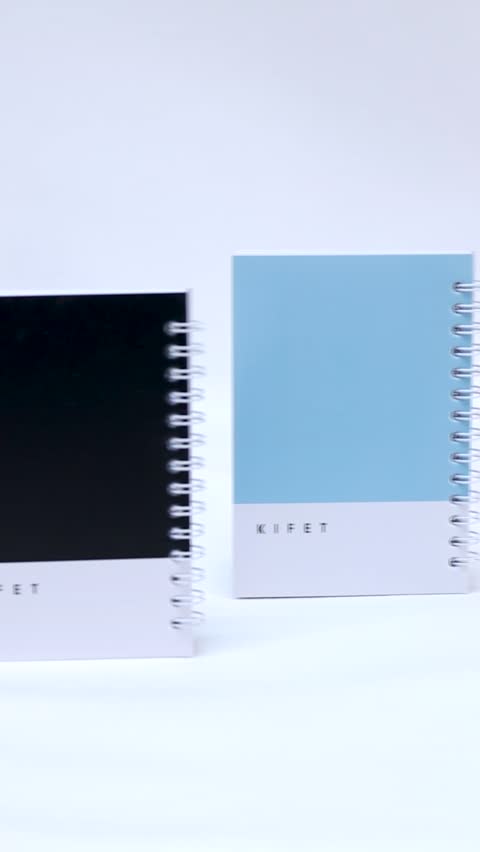 دفترچه پنتون کیفت Pantone