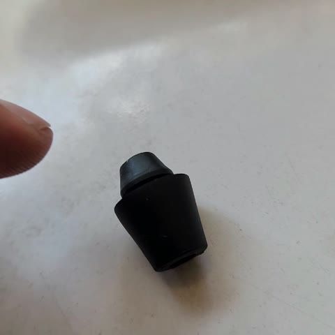 لاستیک ضربه گیر درب و کاپوت هیوندای و کیا بسته یک عددی برای سوناتا توسان اسپورتیج آزرا جنسیس سانتافه سراتو موهاوی ولستر