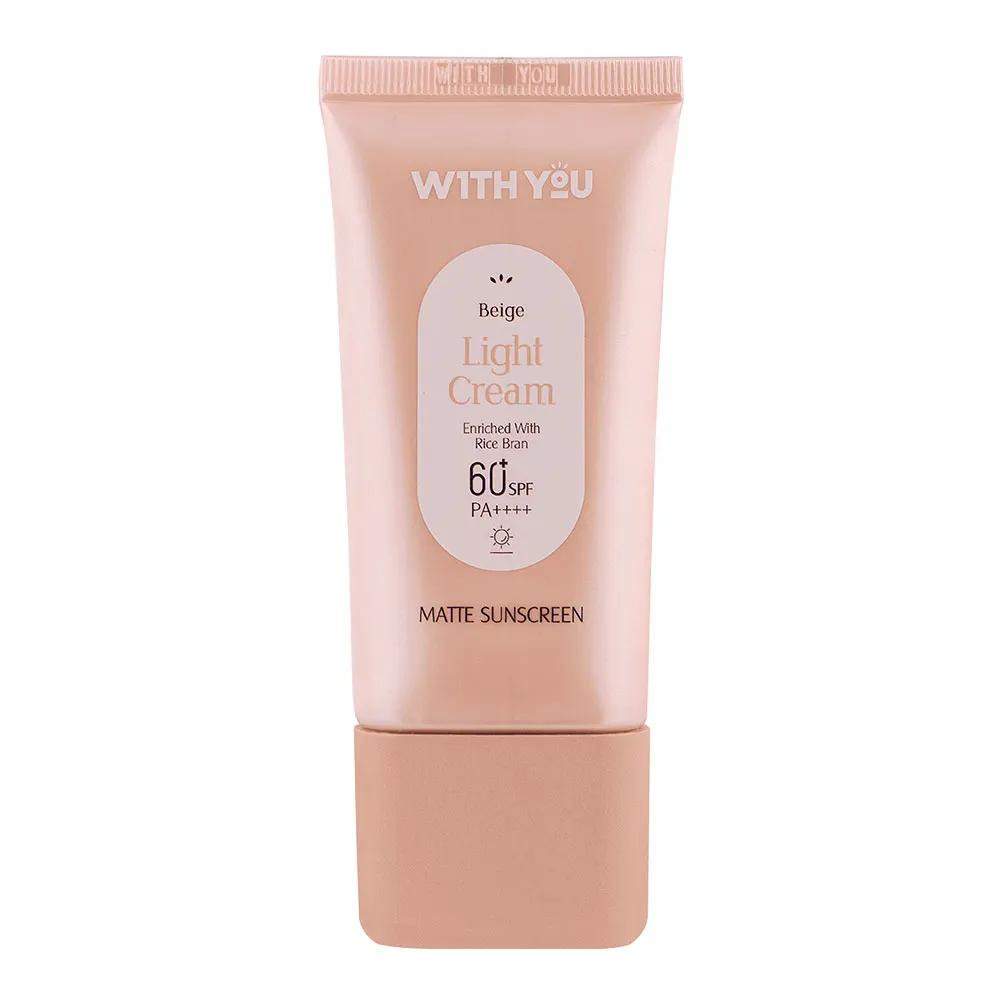 ضد آفتاب کرمی رنگی SPF 60 بژ روشن ویت یو حجم 50 میلی لیترجدید