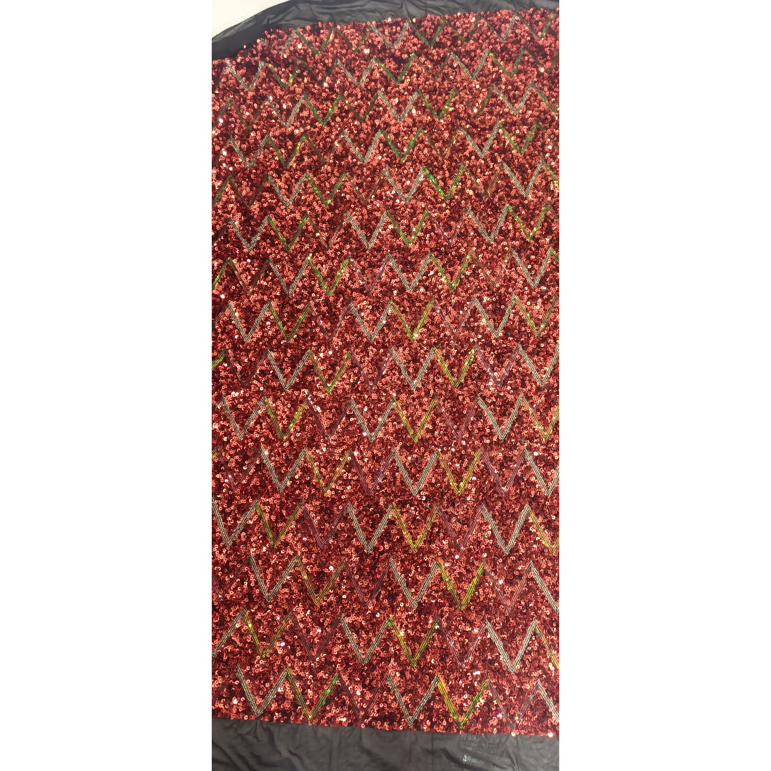 پارچه مجلسی پولک دوزی شده کشی طرح دار(قواره ای)