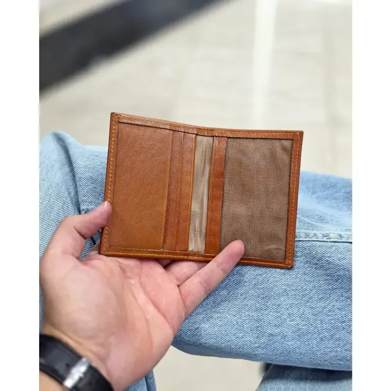 جاکارتی چرم طبیعی گاوی مدل برگی دارای 4 جای کارتجدید