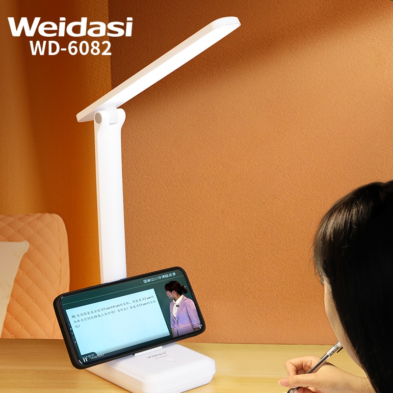چراغ مطالعه شارژی تاشو ویداسی مدل WD-6082Q