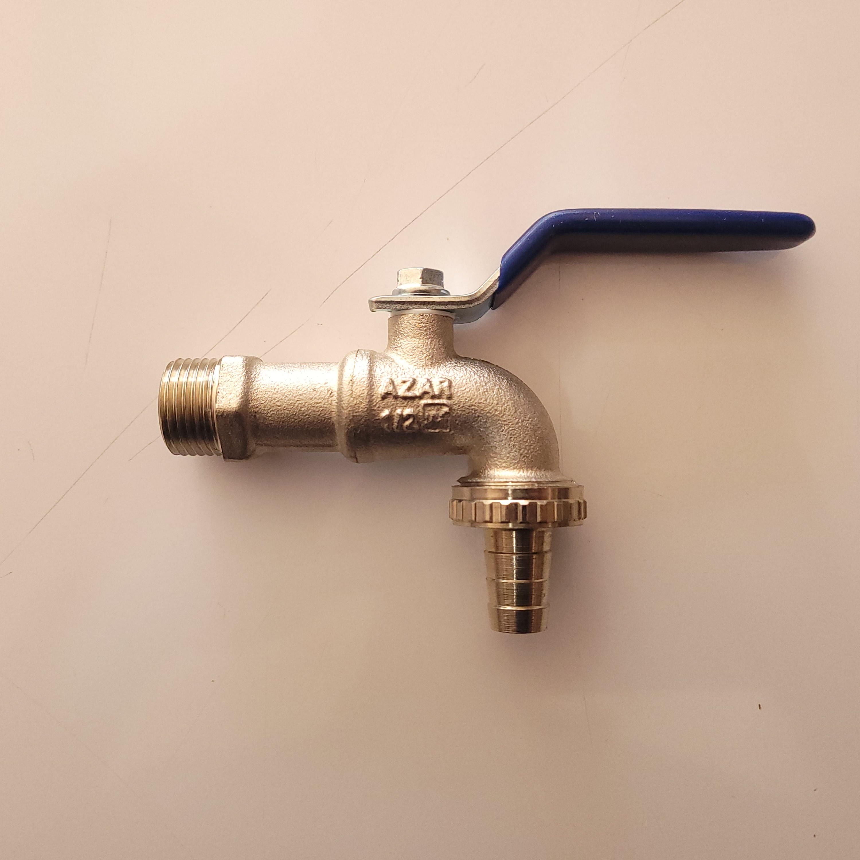 شیر شلنگ خور حیاطی آذر