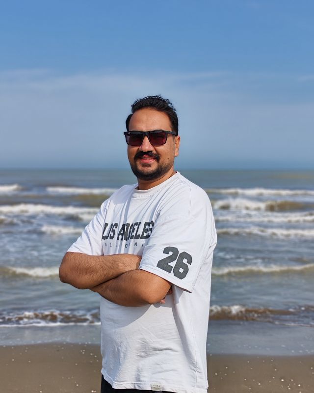 امیرحسین شرفی