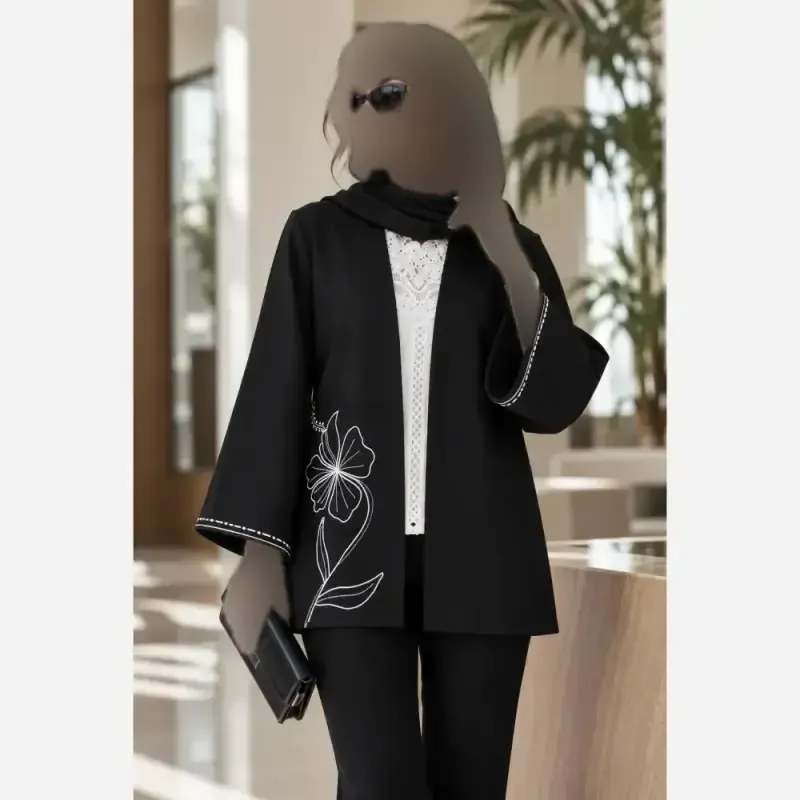مانتو گلدوزی شده کرپ مازراتی نخ تویست مدل آیماز دو سایز 40 تا 56