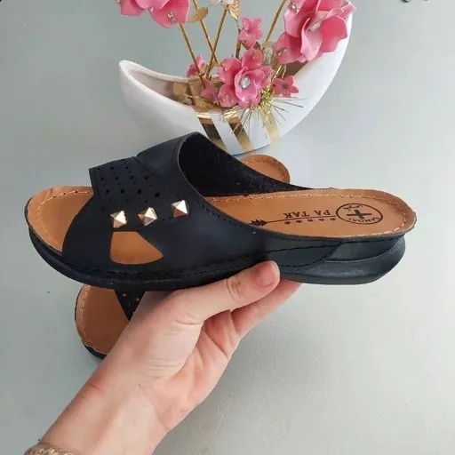 صندل طبی زنانه دمپایی روفرشی نگین دار مشکی مدل سه نگینجدید