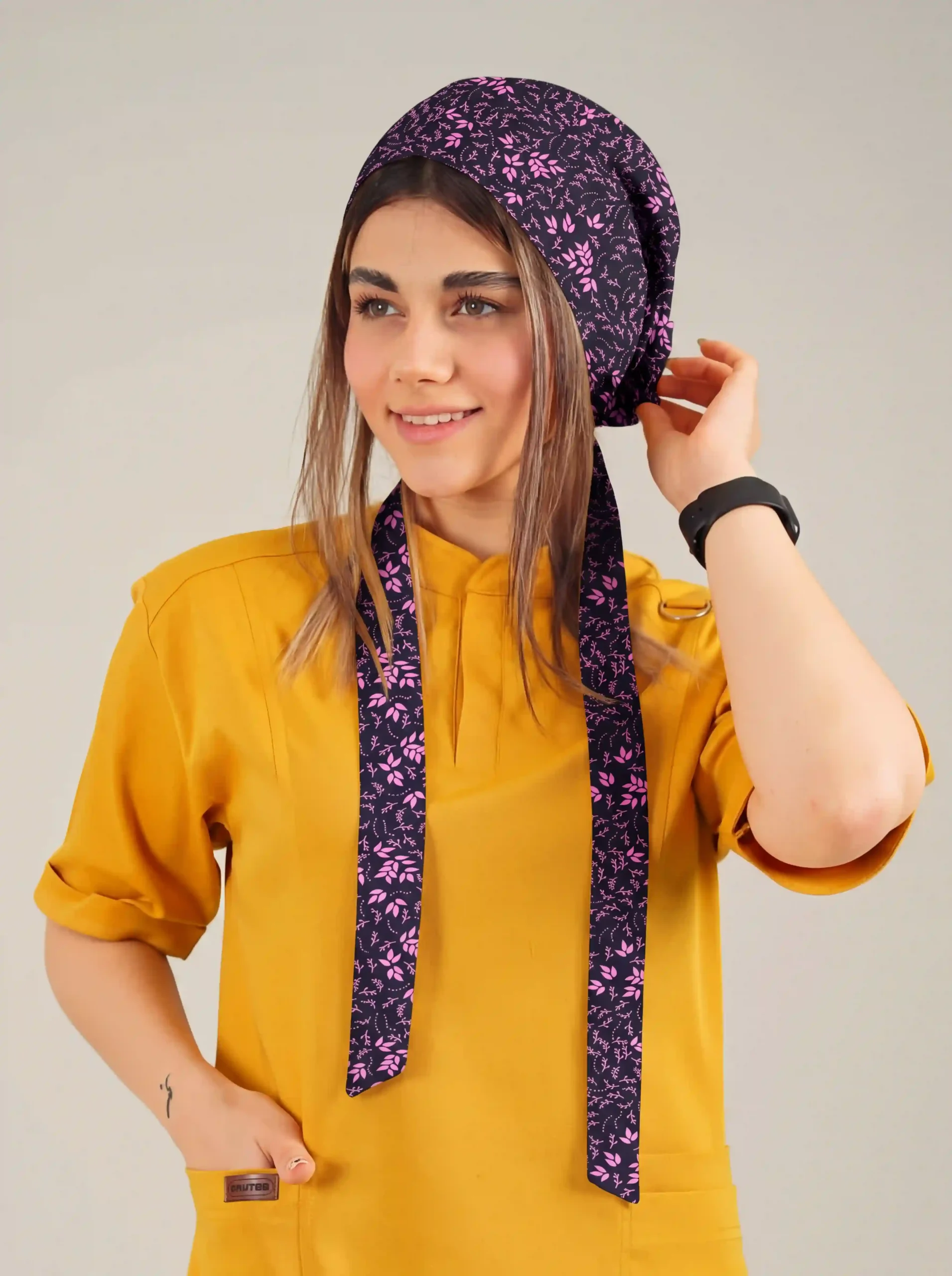 کلاه جراحی کراواتی طرح گیاه زمینه بنفش کد A22
