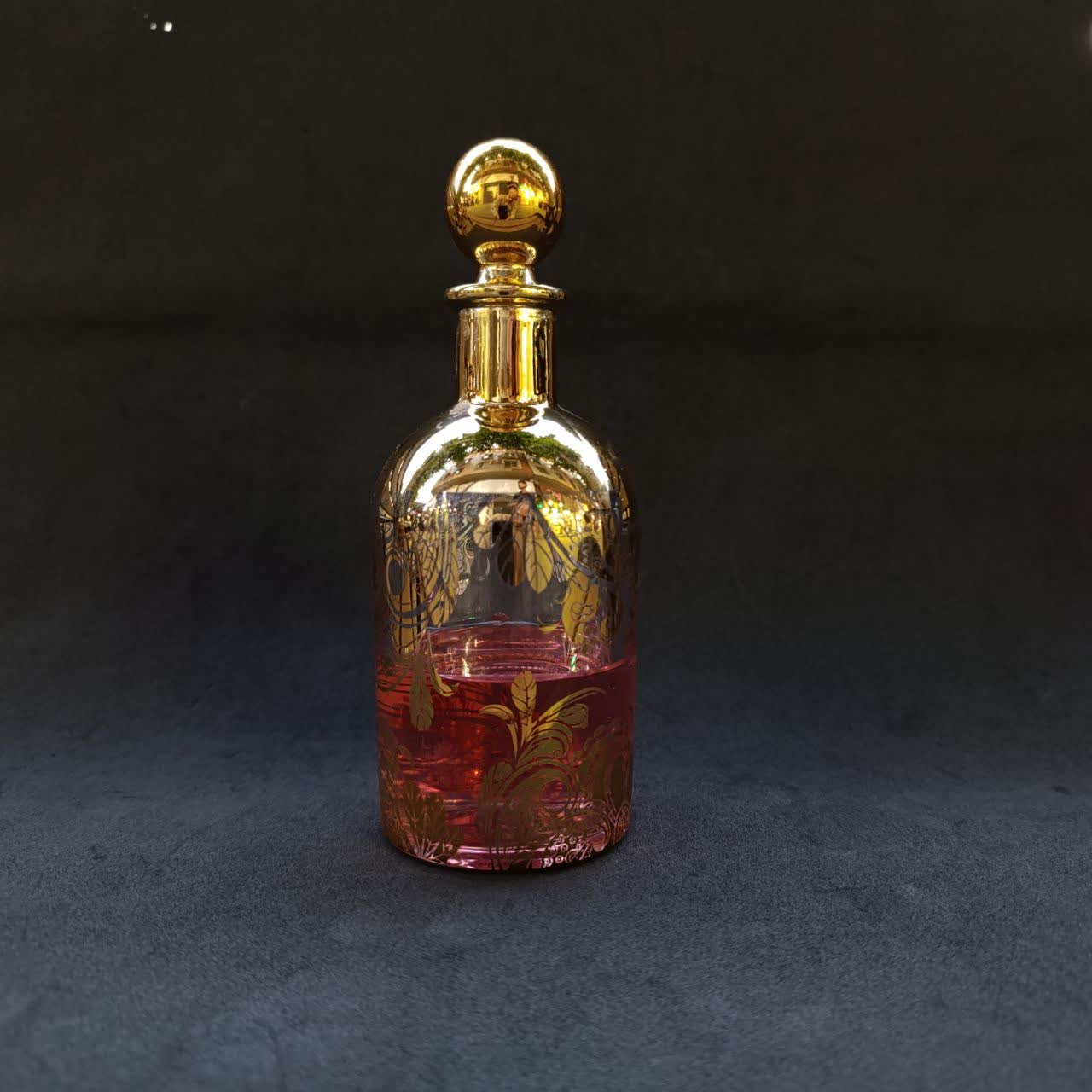 اسانس عطر لالیک لامور - Lalique LAmourr