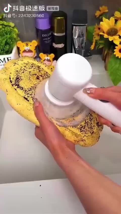 بروس و فرچه شارژی جادویی با دو سری بروسی و ابری چندکاره